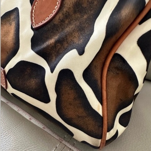 Rare Vintage Dooney & Bourke giraffe print satchel! EUC - Picture 11 of 15